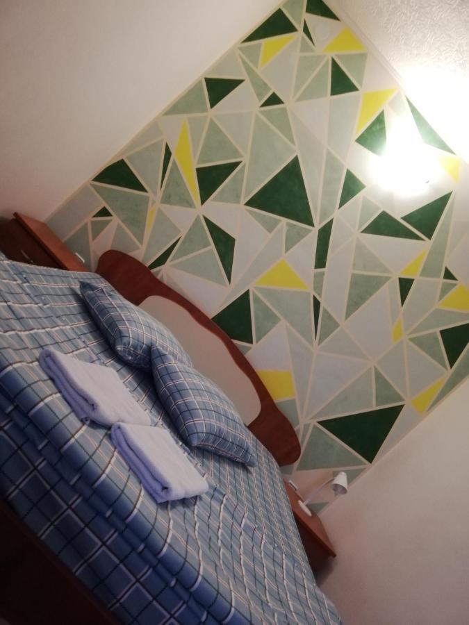 La Vita E Bella Hotel Brasov Bagian luar foto
