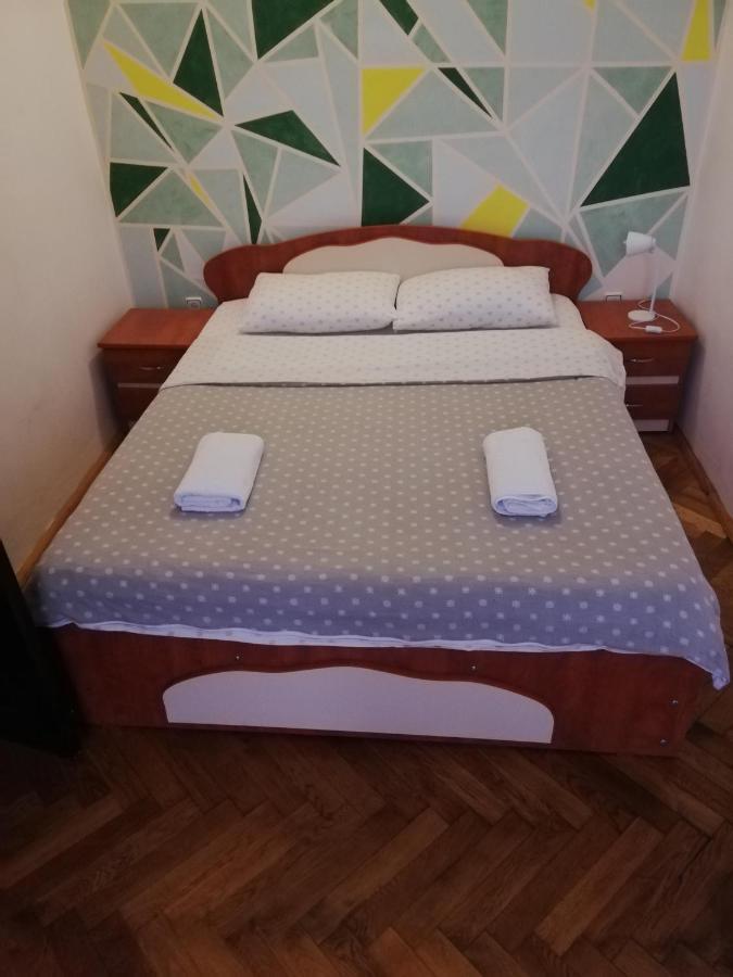 La Vita E Bella Hotel Brasov Bagian luar foto